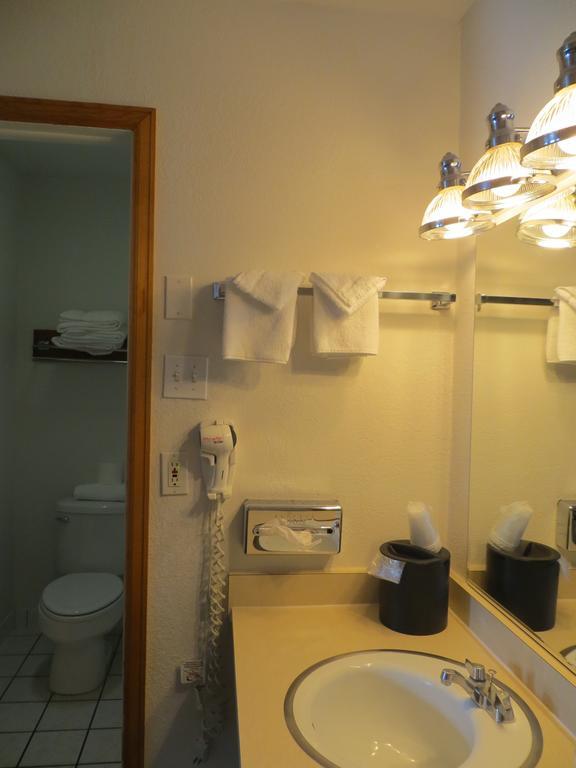 Silver Saddle Motel Manitou Springs Δωμάτιο φωτογραφία